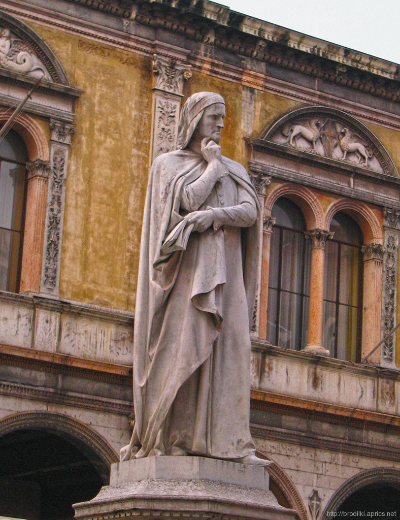 Памятник Данте Алигьери, Верона, Италия